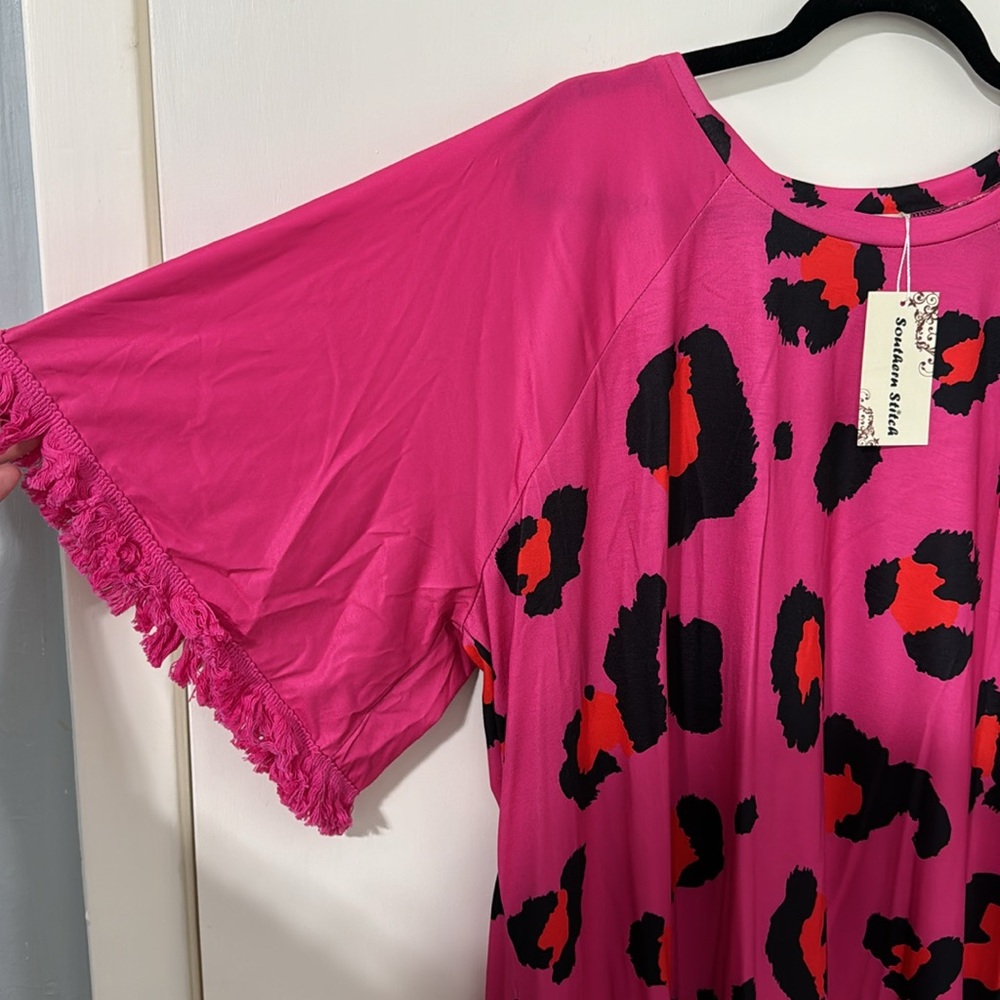 NWT Southern Stitch pink cheetah top with fringe - Picture 2 of 11